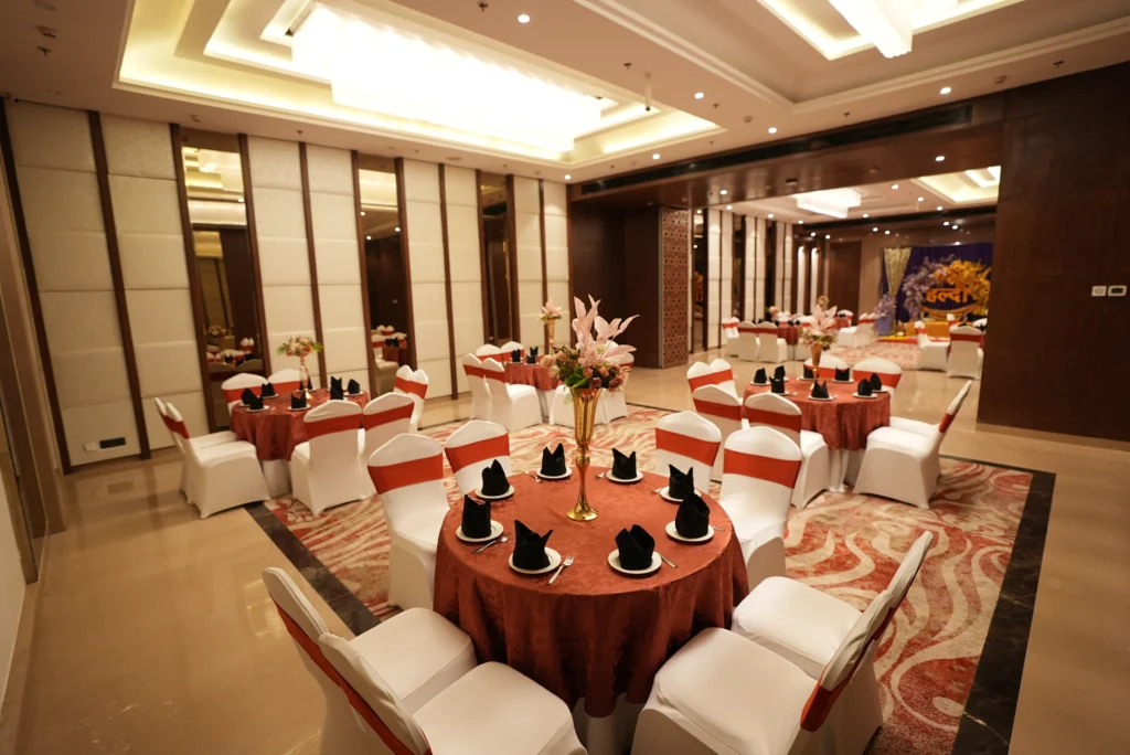 regal-wedding-banquet-hall-bw-plus-mohali